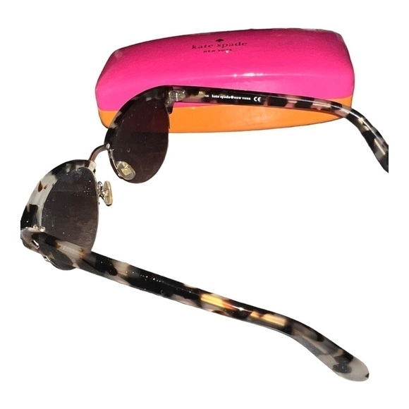 KATE SPADE ♠️ sunglasses - Picture 8 of 16